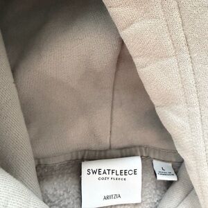 Aritzia Sweatfleece Cozy Fleece Hoodie - Beige. Fits like a small